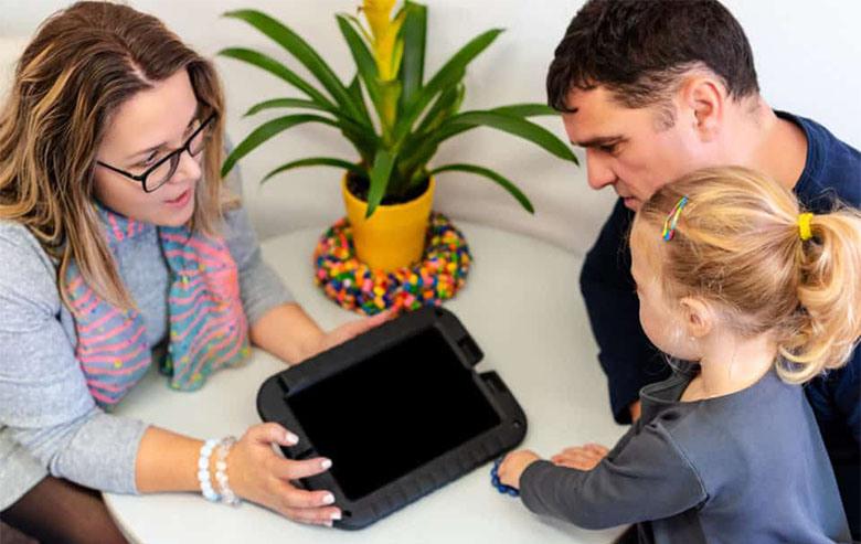 Assistive Technology (AT) and Augmentative and Alternative Communication (AAC) at Yooralla